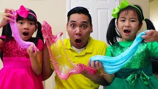 Jannie &amp; Emma Making Satisfying Slime w/ Funny Colored Surprise Balloons