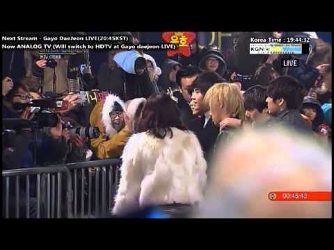 121229 T-ara SBS The Color of K-POP red carpet