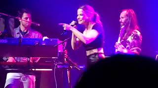 J&#39;ai besoin d&#39;amour (Starmania) par Cécilia Cara