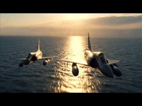 Chris Corner feat. Sue Denim - Shine (Les Chevaliers Du Ciel)