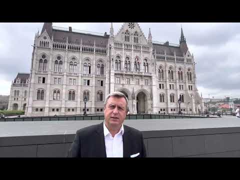 Pozdravujem vás od maďarského stožiara. Goralský kalap som odovzdal.😁