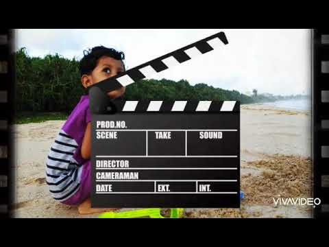 Baba playing on the beach..😍😍