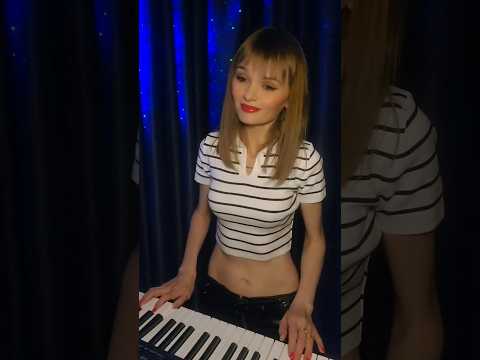 Белая береза,  Курнуц, кавер на синтезаторе