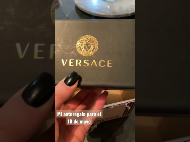 Vídeo relacionado con Accesorios Deportivos de Gafas de Sol Marca Versace para Unisex Adulto