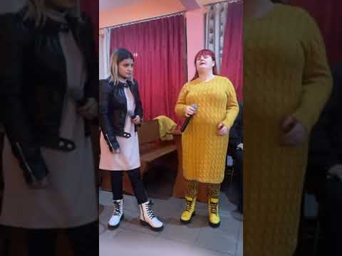 Vica Gradinaru și Mikela Gradinaru - cât trăiește omul în lume - Colaj