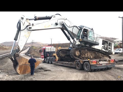 Transporting The Liebherr 984 Excavator By Side - Fasoulas Heavy Transports
