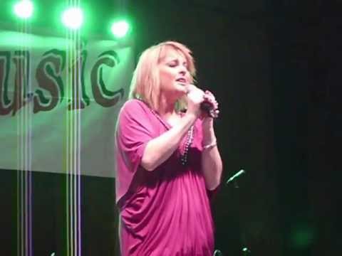 Iveta Bartošová - Láska má je zákon