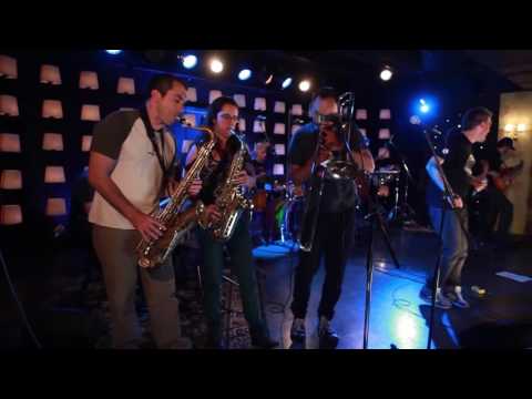 Abuela Coca - Asesinos Son