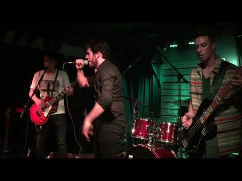 SATURDAY SUPERHERO - Music when it`s loud // Live at Medusa, Kiel, 22.02.19