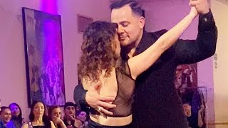 Video thumbnail for La Tupungatina (Pugliese) Victoria Ramírez y Alejandro Lencina. En lo de Balmaceda 11jul24 (1/3)