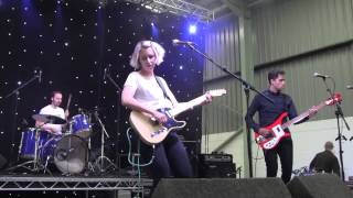 CHORUSGIRL - No moon (Live @Indietracks) (25-7-2015)
