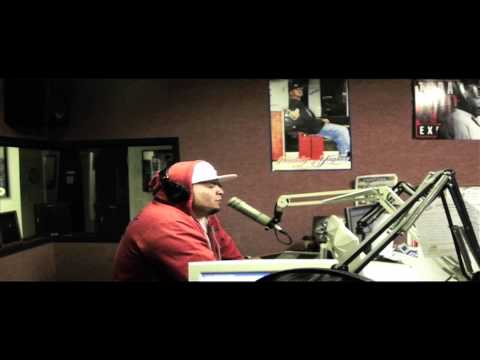 CURLY STONE takes over wild 104