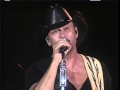 TIM McGRAW  Illegal 2009 LiVe