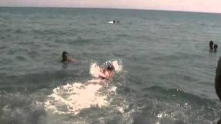 preview picture of video 'Gara di nuoto in mare'
