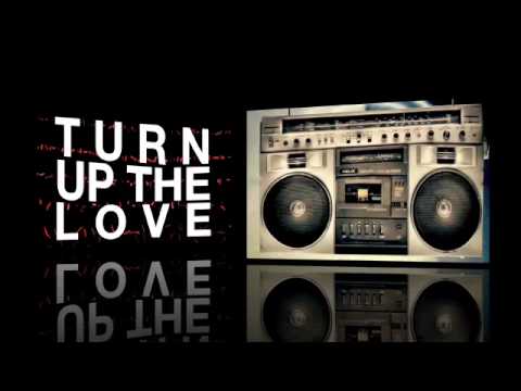 Party rock anthem vs scream