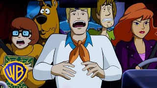 Scooby-Doo! Movies in Italiano 🇮🇹 | Daphne prende il volante | @WBKidsItaliano