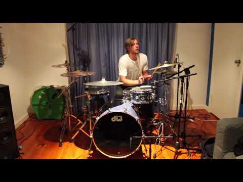 Old Yeller - Childish Japes and Dave Vives - Drum Cover