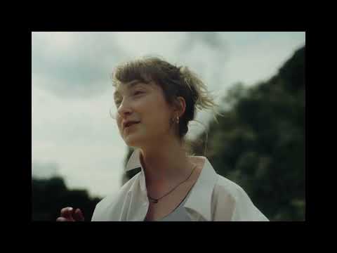 Moglii & Novaa - Little Light (Official Musicvideo)