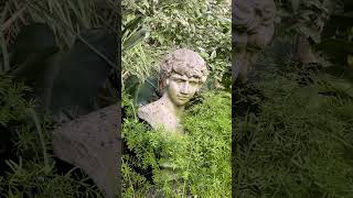 Can You Identify These Busts? The Palm House at Botanic Gardens Mystery | Belfast | Northern Ireland