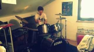 LUCAS MUSTIN - DRUMMER FROM THE CHARLS (SOLO)