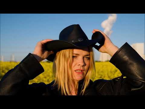 Jennifer Touch - Walls Of Patience