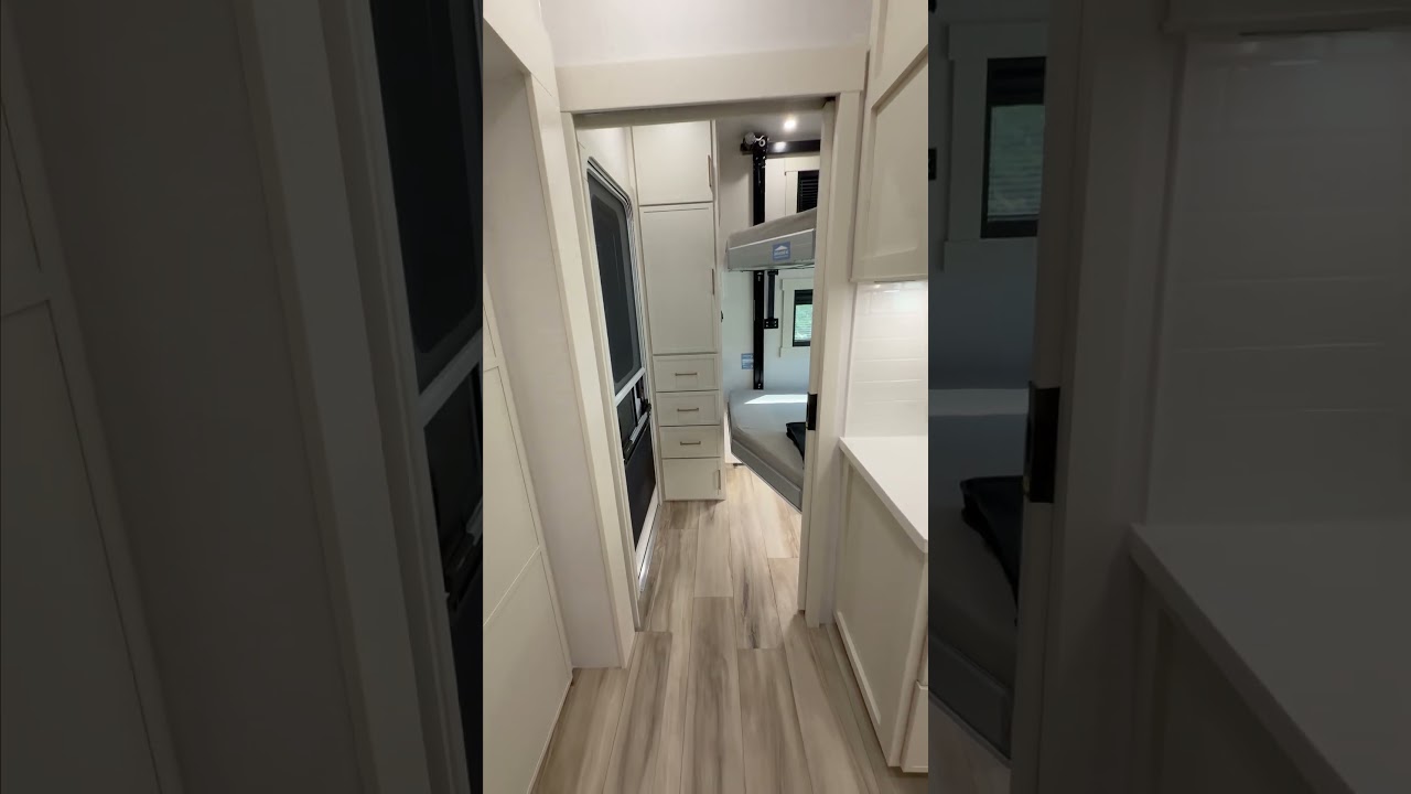 2027 Brinkley Model Z 3210 FIFTH WHEEL