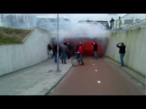 AZ - 020 corteo in de tunnel 17-3-2013
