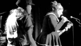 The Villenettes live at Squatters Dec 2012 part 2