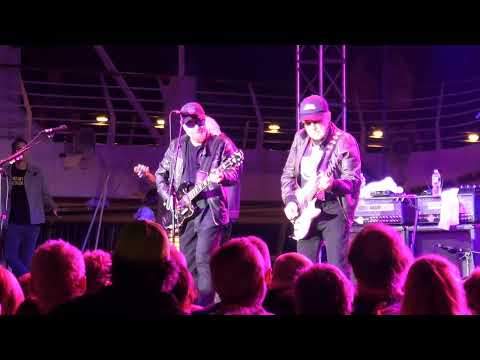 Rock Legends Cruise 2022 -  Blue Oyster Cult performing Burnin' For You