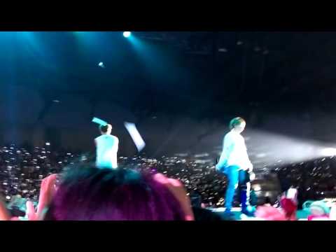 151227 Encore - Beast Ordinary show in Bangkok