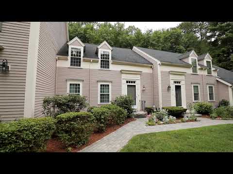 22 Cranberry Lane, Concord MA - Lovely Maintained Townhouse