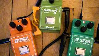 Video thumbnail for Ibanez OD-850, OD-855 and TS-808 into Hughes & Kettner TubeMeister 18 by akallons
