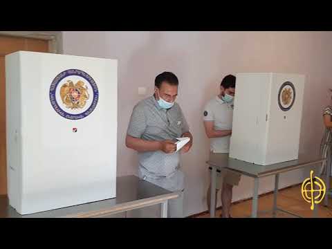 3-րդ համարը դիր ծրարի մեջ»․ բաց քվեարկություն 2/7 տեղամասում