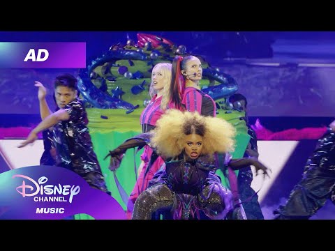 AD | Backstage Pass: Descendants/Zombies: World’s Collide Tour | @disneychannelmusic
