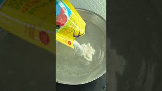 Kalau buat agar agar di rumah, saya pasti akan gunakan serbuk agar-agar seperti ini
