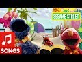 Sesame Street: Jingle Bells and Seashells Holiday Song