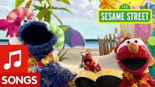 Sesame Street: Jingle Bells and Seashells Holiday Song