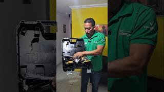 Parafusadeira dewalt com duas baterias. Aprovada ou nao?