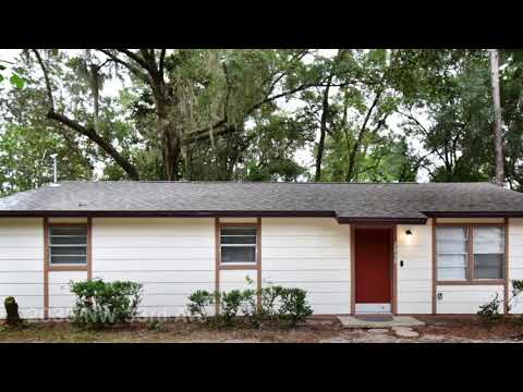 Charming 3/1 House property video