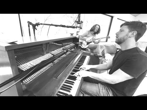 Boundary Run - Make It Out (Live Acoustic Session at The Canopy)