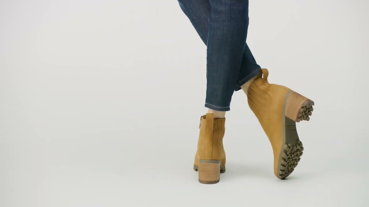Watch Vionic Wilma Women's Heeled Ankle Boot video