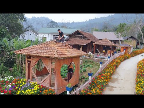 KONG & NHAT quickly repaired the roof of the hut.Taking care of the vegetable garden on the mountain