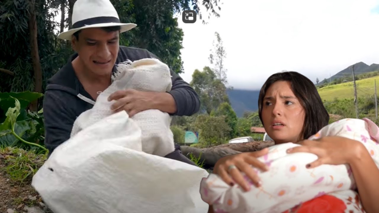 Gemelas fueron separadas por su padre al nacer  pero el destino les tenia una gran sorpresa