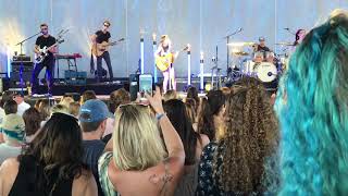 Maren Morris - I Could Use A Love Song - Live 8/26/18