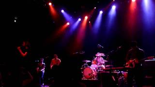 No Barrier Fun - Liars - Shepherd's Bush Empire - 27th May 2010