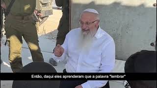 O toque do Shofar simboliza o amor de Deus | Mensagem do Rav Shmuel Eliahu em português  (הרב שמואל אליהו) - התמונה מוצגת ישירות מתוך אתר האינטרנט יוטיוב. זכויות היוצרים בתמונה שייכות ליוצרה. קישור קרדיט למקור התוכן נמצא בתוך דף הסרטון