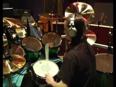 Joey Jordison drum solo