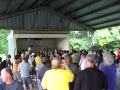 Bob Pollard throwing empty beer can at band