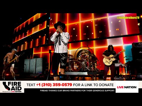 Red Hot Chili Peppers - Californication LIVE at FireAid Benefit Concert 2025