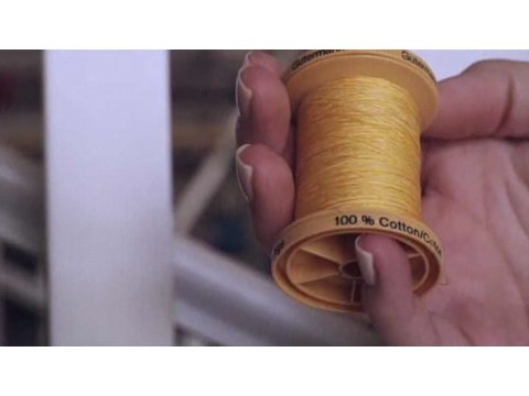 How to pick sewing machine thread